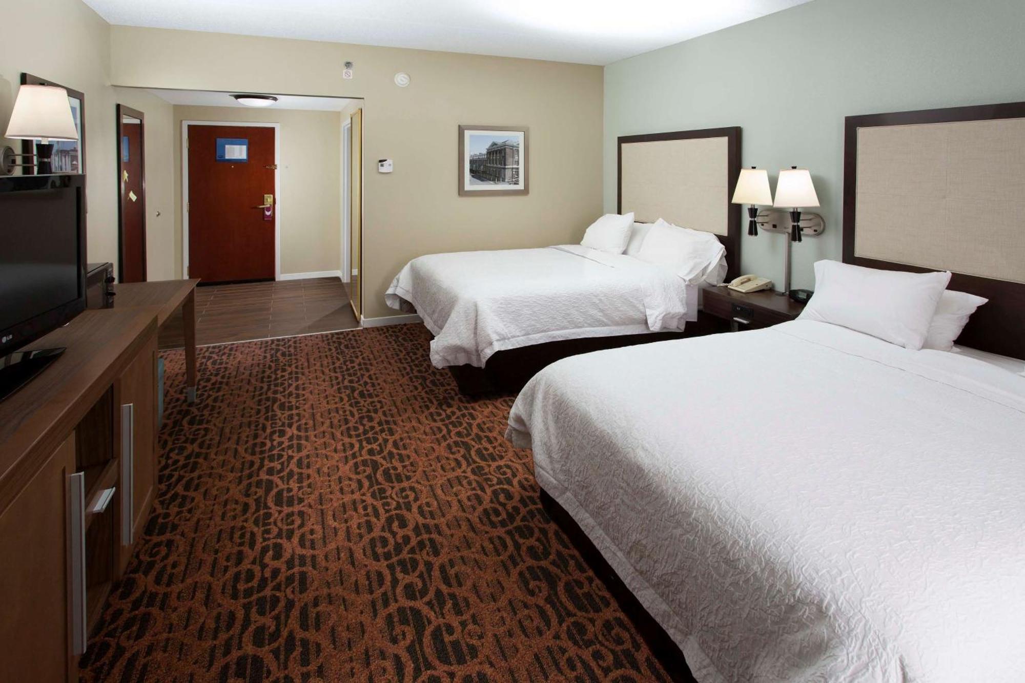 Hampton Inn Трой Екстериор снимка