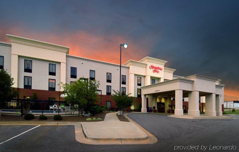 Hampton Inn Трой Екстериор снимка