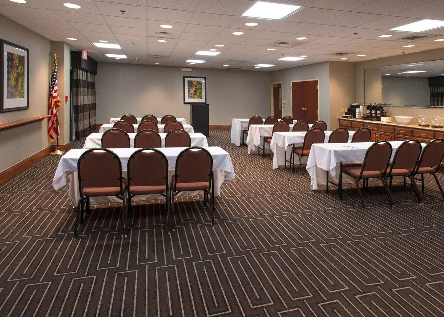 Hampton Inn Трой Екстериор снимка