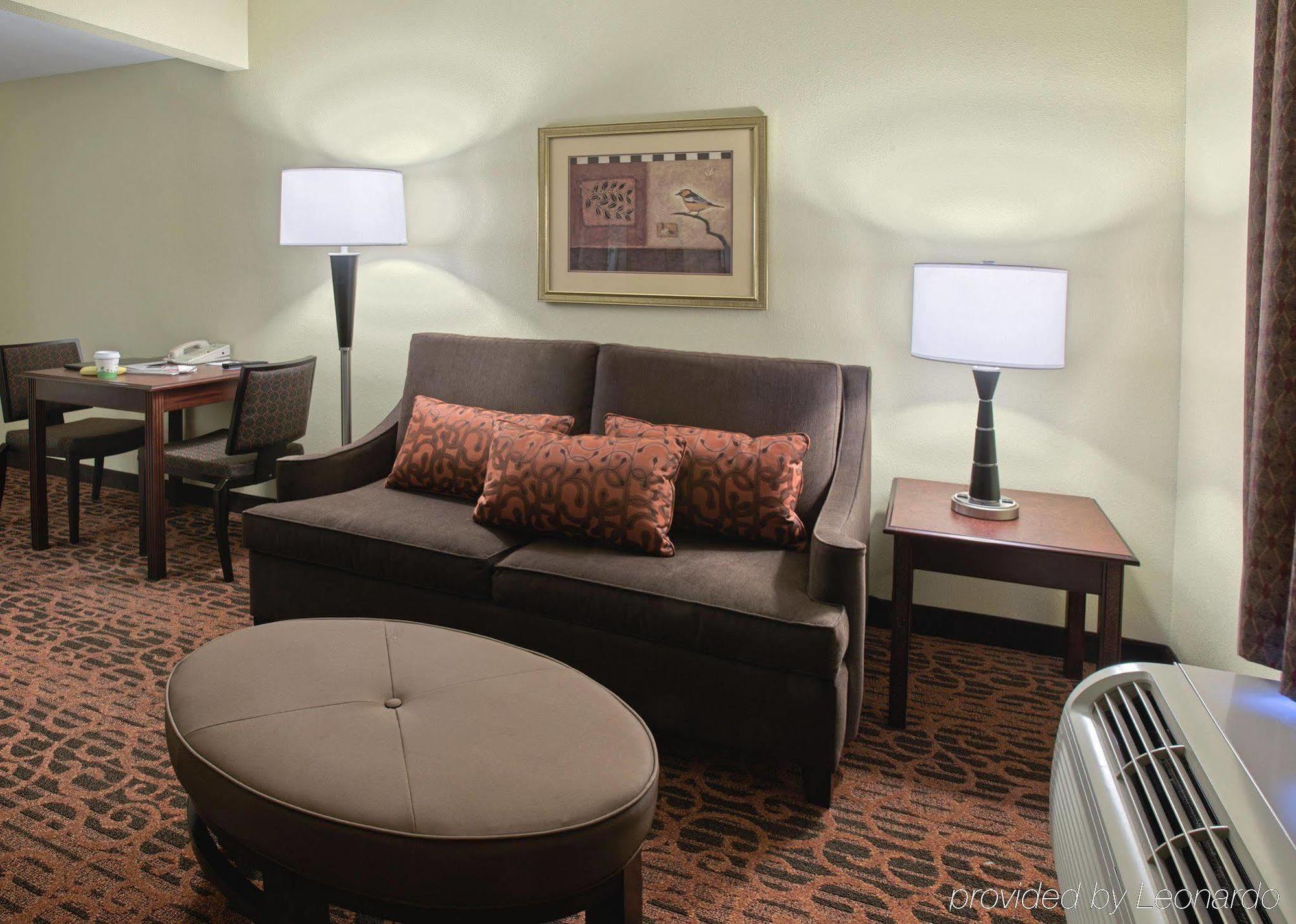 Hampton Inn Трой Екстериор снимка